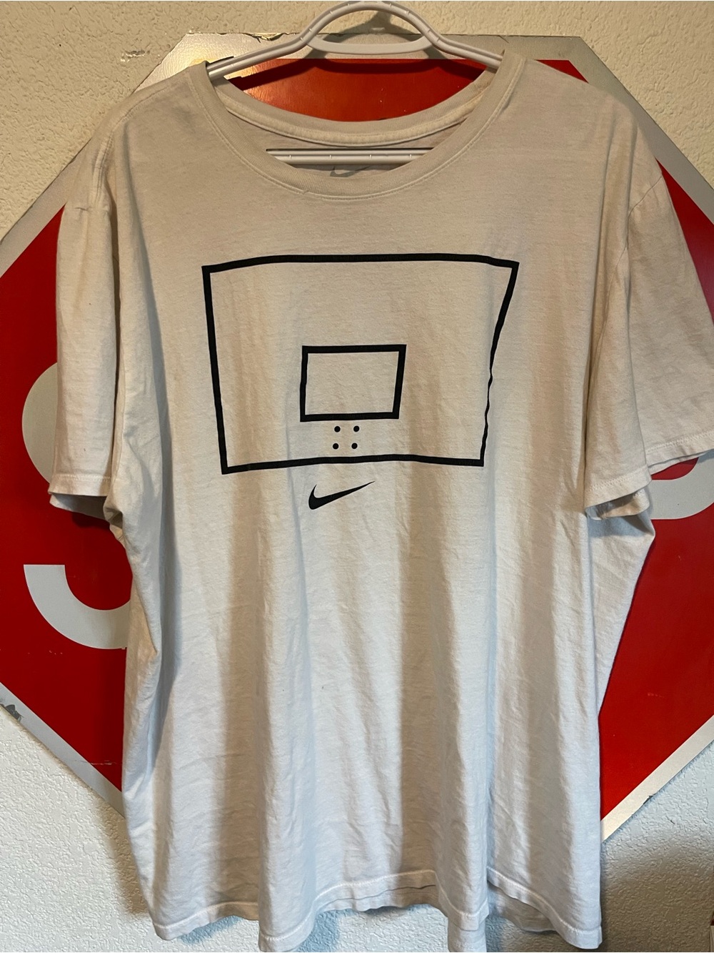 Nike White Short Sleeve Basketball Graphic Tee